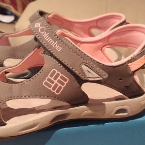 NWB Columbia Women's Size 9 Sunbreeze Vent Sandals